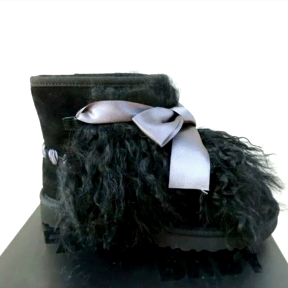 Ugg Mini Mongolian Fluff Bow Boots 100% Wool - Picture 1 of 9